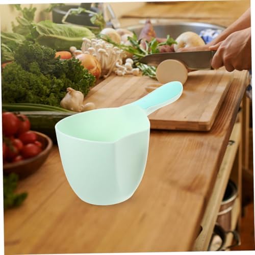 4pcs Plastic Water Scooper Ladle - Image 4