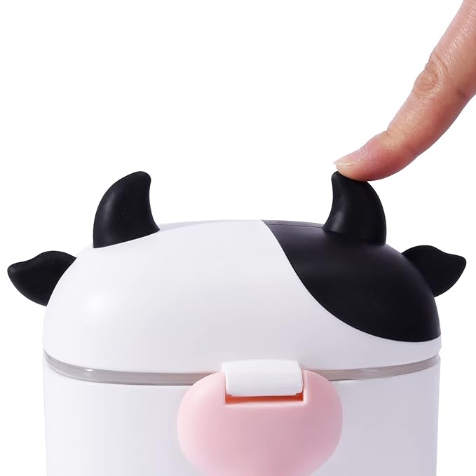 Bebamour Baby Formula Dispenser On The Go, Formula Container to Go, Formula Holder for Travel, Candy Fruit Snack Storage Container with Scoop and Leveller (Black)