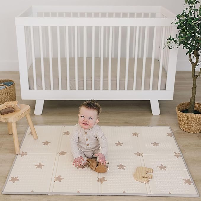 Bubba Bear Baby Play Mat, Thick Foam Stars Design, Foldable Waterproof Mat for Crawling, Padded (47 x 35 Inches)
