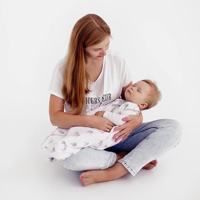 Mama Cheetah Baby Sleep Sack 0.5 TOG, Organic Cotton Baby Wearable Blanket with Two-Way Zipper, Swaddle Transition Baby Sleeping Bag for Newborn Infant Toddler Boy Girl, 12-18 Months