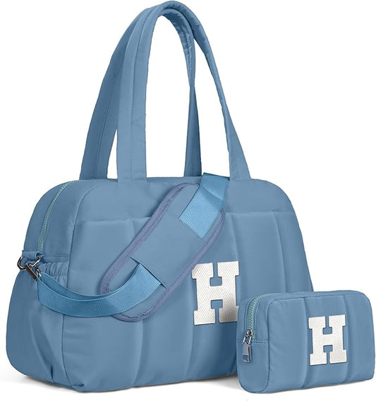Birthday Present-Initial Duffle Bag, Yoga Bags for Women，Overnight Bag with Wet Pocket，Lightweight Work Bags Personalized Gym Tote with Makeup Pouch