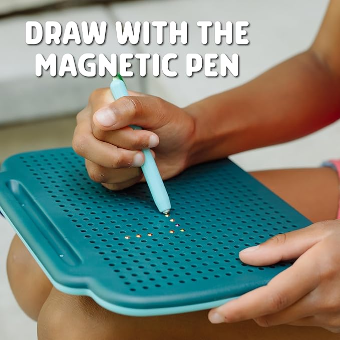 Chuckle & Roar Magnetic Drawing Board Rainbow and Stencil Edition