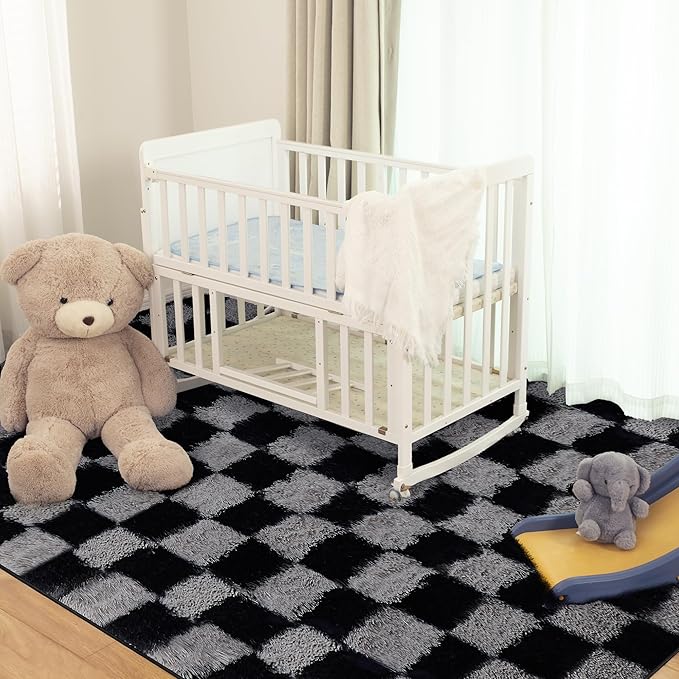 Super Soft Rug for Bedroom, 4x6 Ft Grey and Black Area Rug Classic Checkered Shaggy Rug Anti-Skid High Pile Soft Fluffy Fuzzy Carpet for Living Room Bedroom Kids Room Nursery, Dorm Home Decor