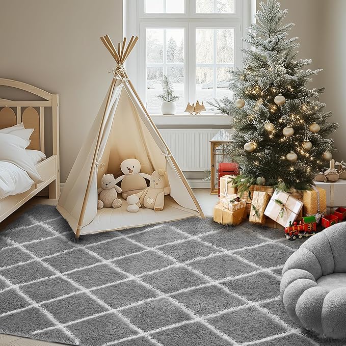 Fluffy Rug for Bedroom, 4X6Feet Super Soft Rug, Stripe Checkered Anti-Skid High Pile for Living Room Bedroom Kids Room Nursery, Dorm Home Decor