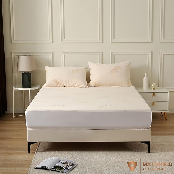 Waterproof Organic Mattress Protector King - Organic Cotton Breathable Mattress Pad Cover - 250 GSM Comfort - Deep Pocket - Fitted Comfort