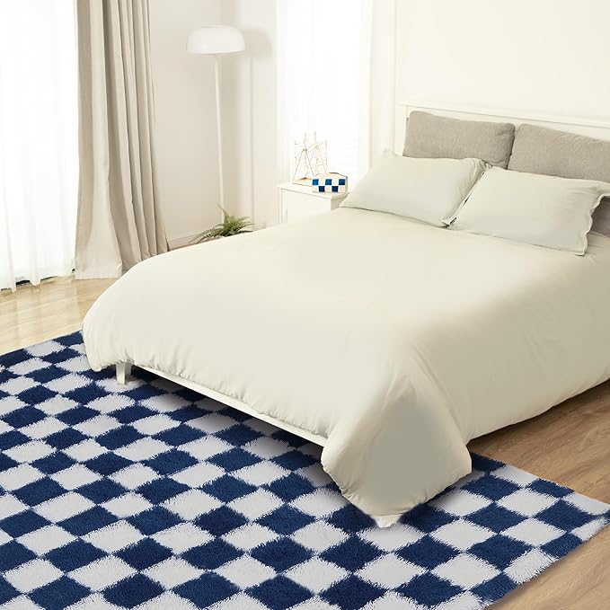 Super Soft Rug for Bedroom, 5x7 ft Blue and White Area Rug Classic Checkered Shaggy Anti-Skid High Pile Soft Fluffy Rug Fuzzy Carpet for Living Room Bedroom Kids Room Nursery, Dorm